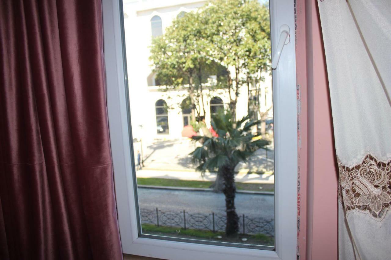 Batumi Apartment In Front Of Sheraton Exterior photo