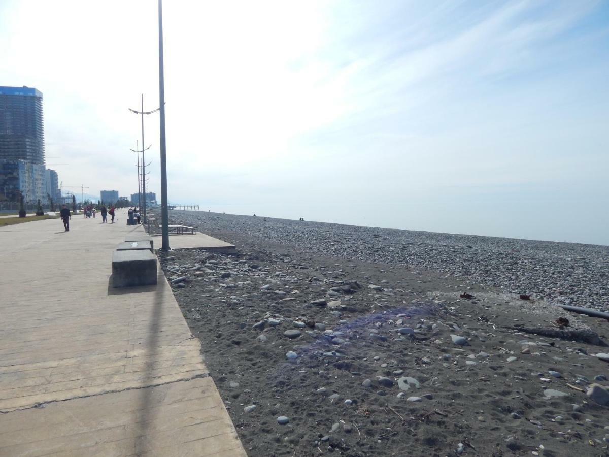 Batumi Apartment In Front Of Sheraton Exterior photo